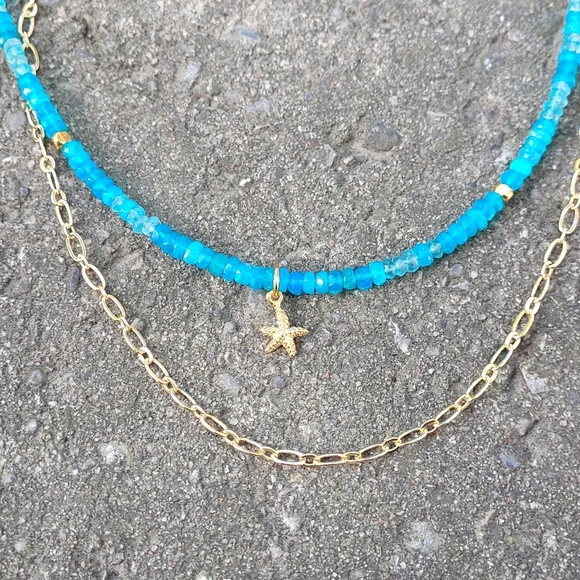 🧜🏻‍♀️ Opal & Apatite Starfish Beaded Necklace 🫧 NWOT - Picture 1 of 9